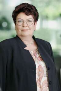 Dr. Kerstin Grünberg AWADO Wirtschaftsprüfungsgesellschaft